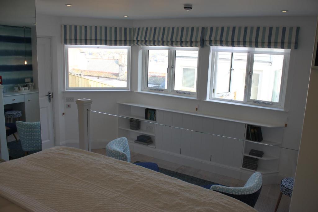 Trevose Harbour House Hotel St Ives  Room photo